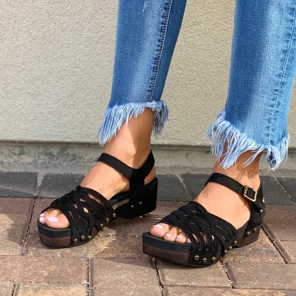 Black Woven Leather Wooden Wedge Platform Clog - Picture 5 of 8